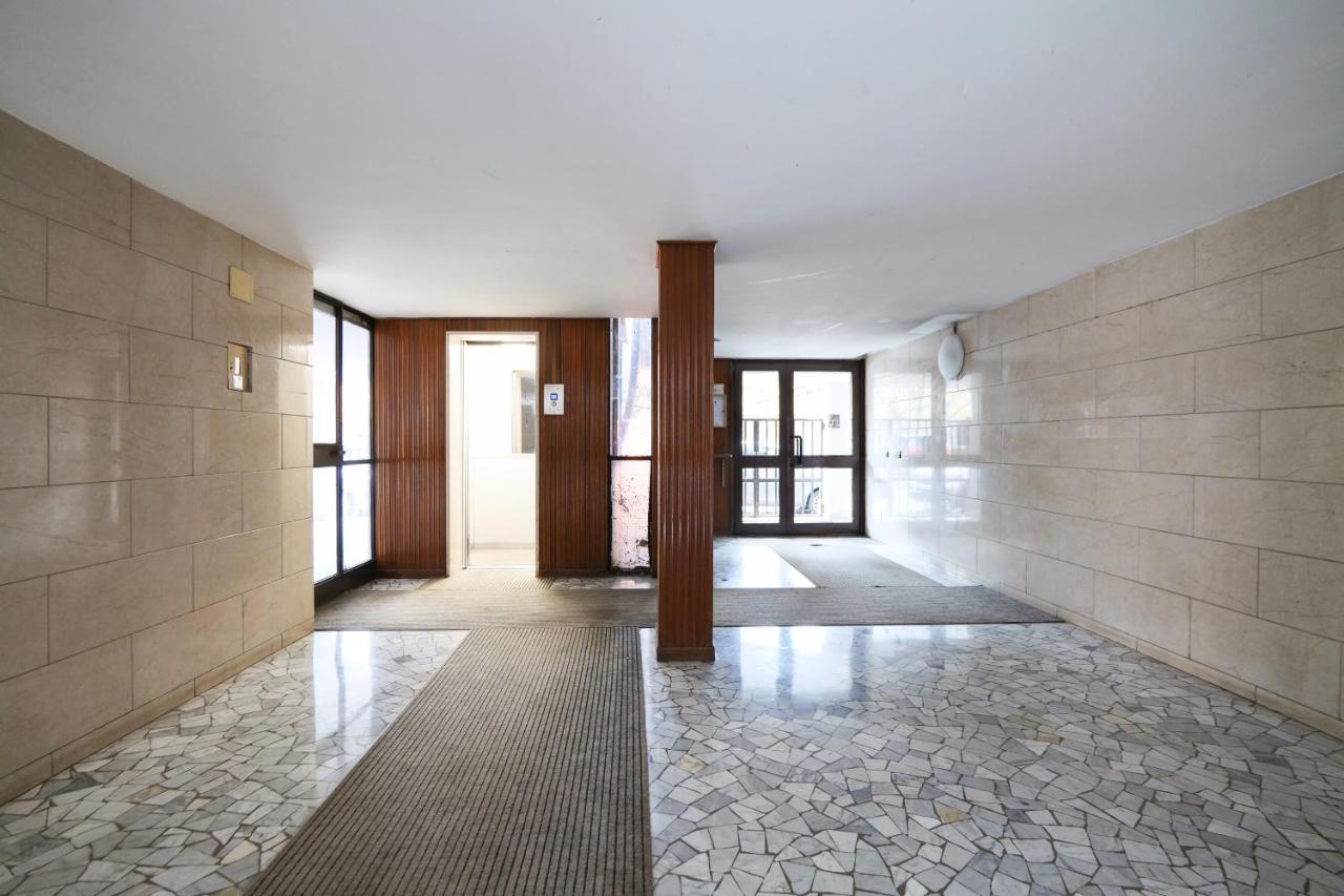 Mila Apartments Battista Милан Экстерьер фото